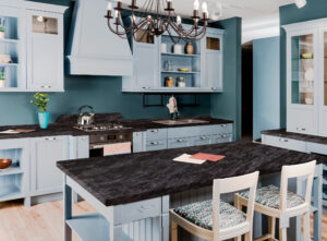 rocamar_azul_vizag_granito_azul_cocina-1.jpg